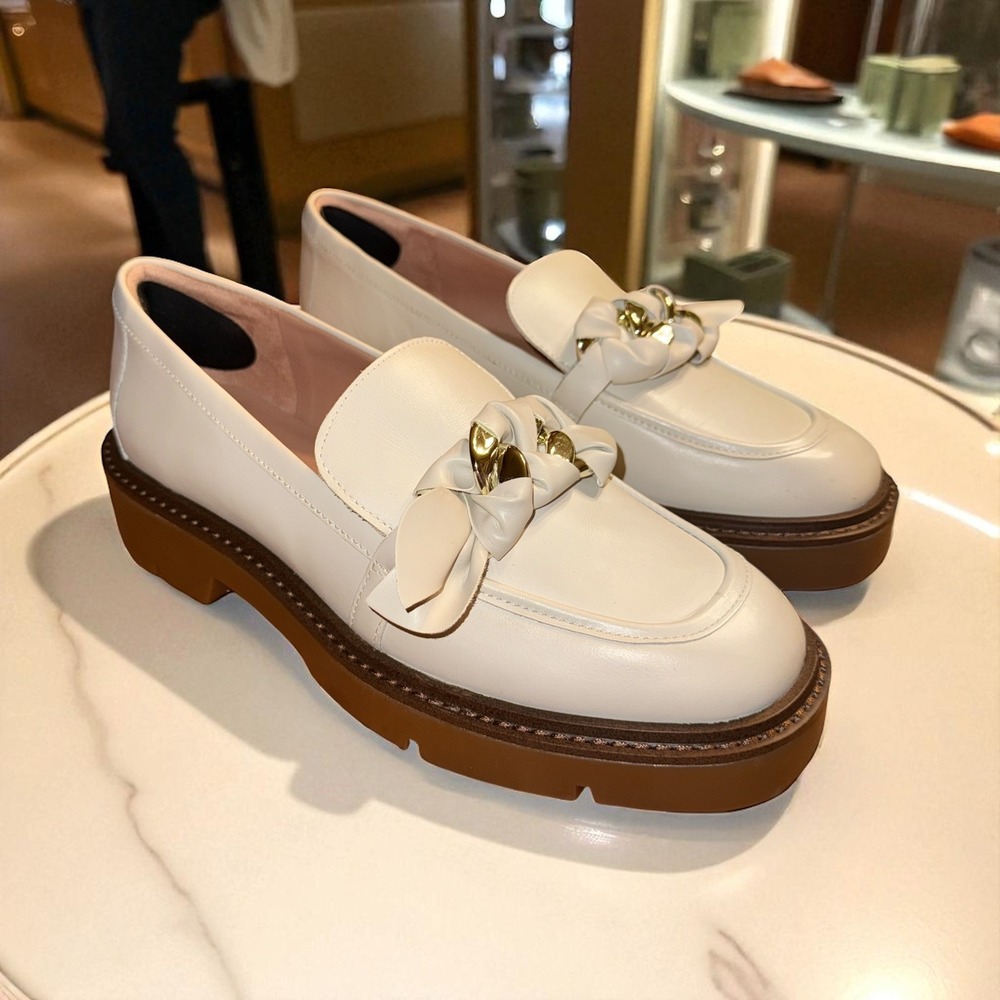 Nordstrom Trinity Leather Loafer Beige Cream 9M Chain Lug Sole - Picture 6 of 14